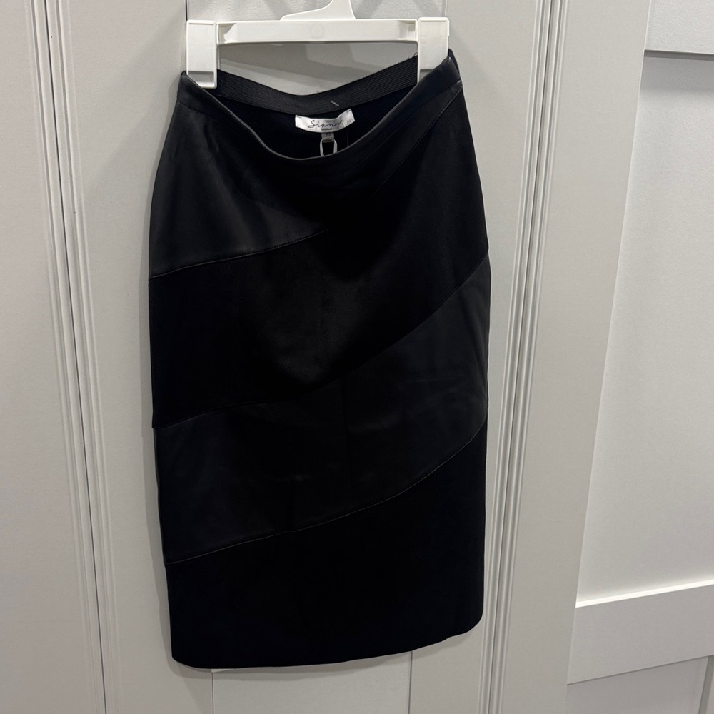 Elegant Black pencil Women's Skirt